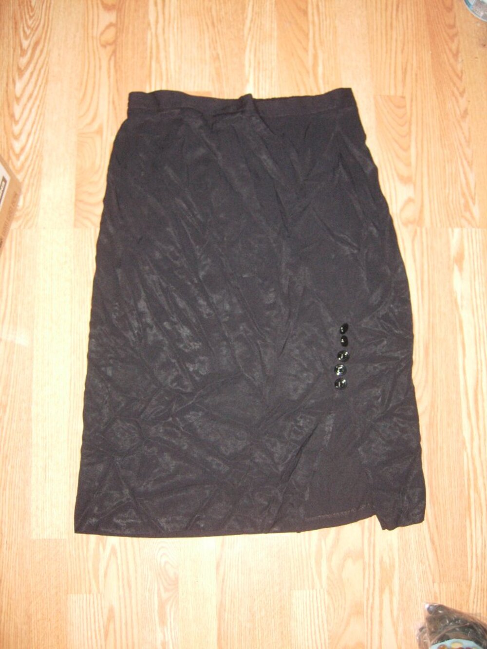 Studio C Black Button Detain Skirt 20W